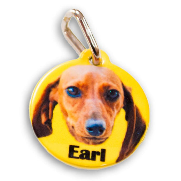 Dog tag with photo of dog